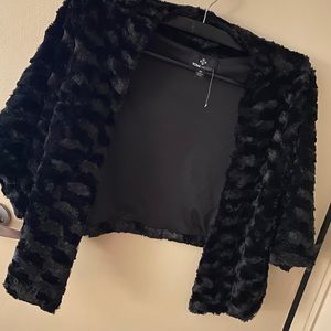 A very nice soft overlay for your dresses